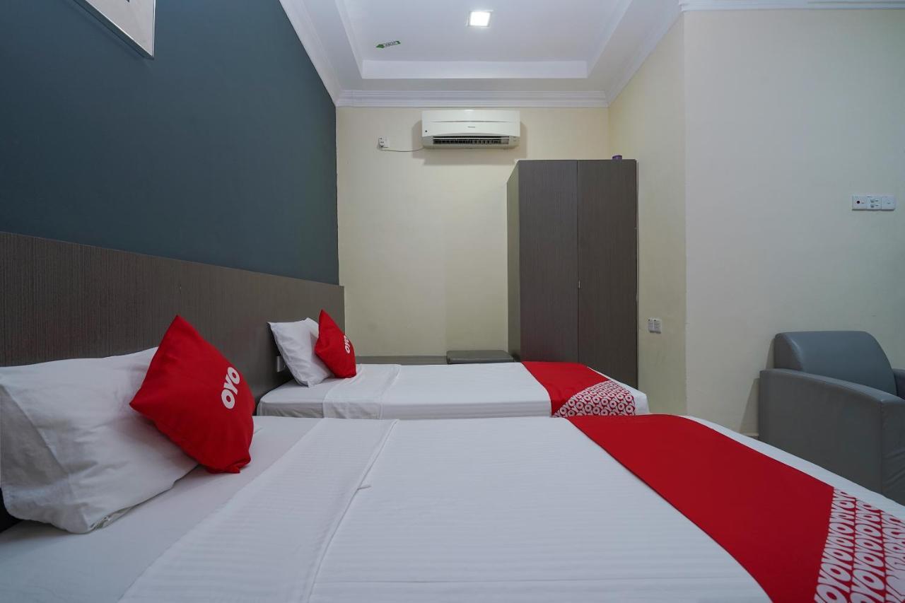 Oyo 89849 Sekin Hotel And Resort Kuala Selangor Εξωτερικό φωτογραφία