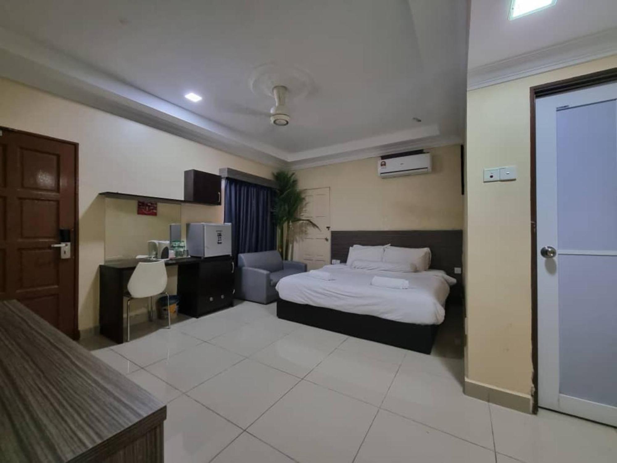 Oyo 89849 Sekin Hotel And Resort Kuala Selangor Εξωτερικό φωτογραφία